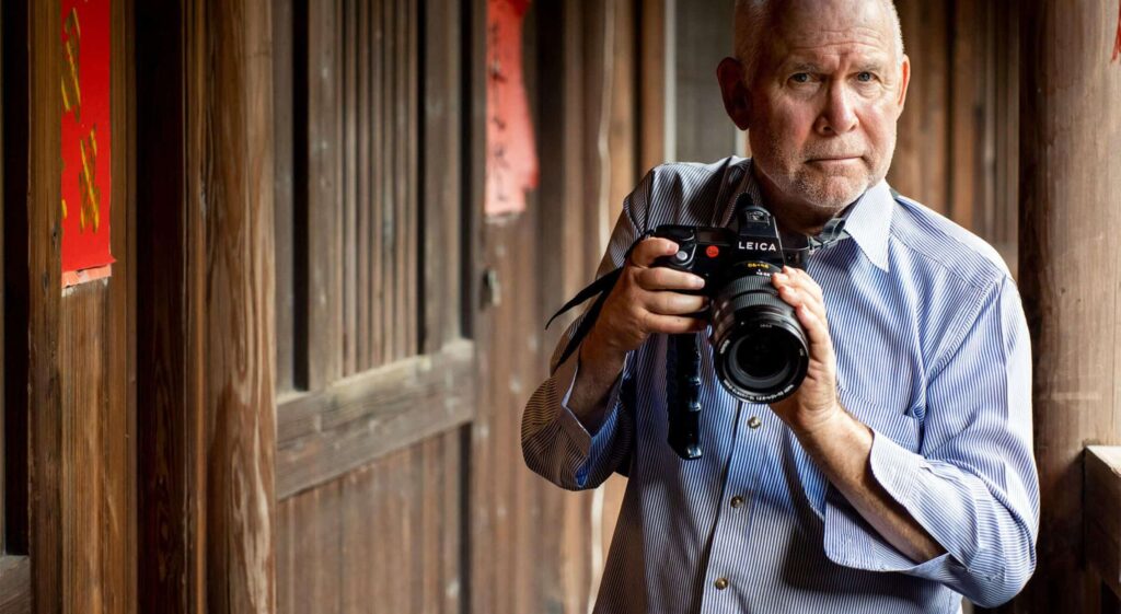laurea magistrale ad honorem a Steve McCurry, tra i più grandi maestri della fotografia contemporanea